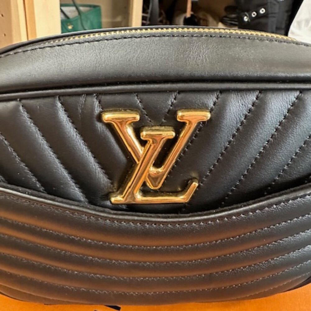 Louis Vuitton Black Leather Camara Bag Brand new in Box - Picture 4 of 11